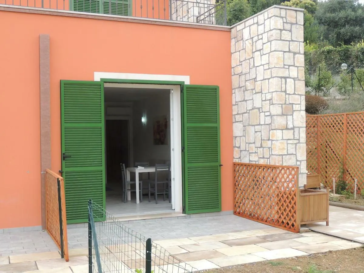 Appartamento Agriturismo Un Mare Di Fiori Ventimiglia 0*,  Italy